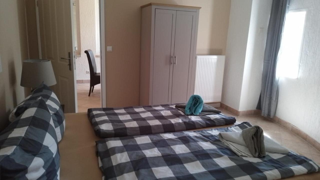 Ferienwohnung Mit Kamin Und Traumhafter Dachterrasse Mit Weitblick In Die Natur Neu Gaarz Kültér fotó