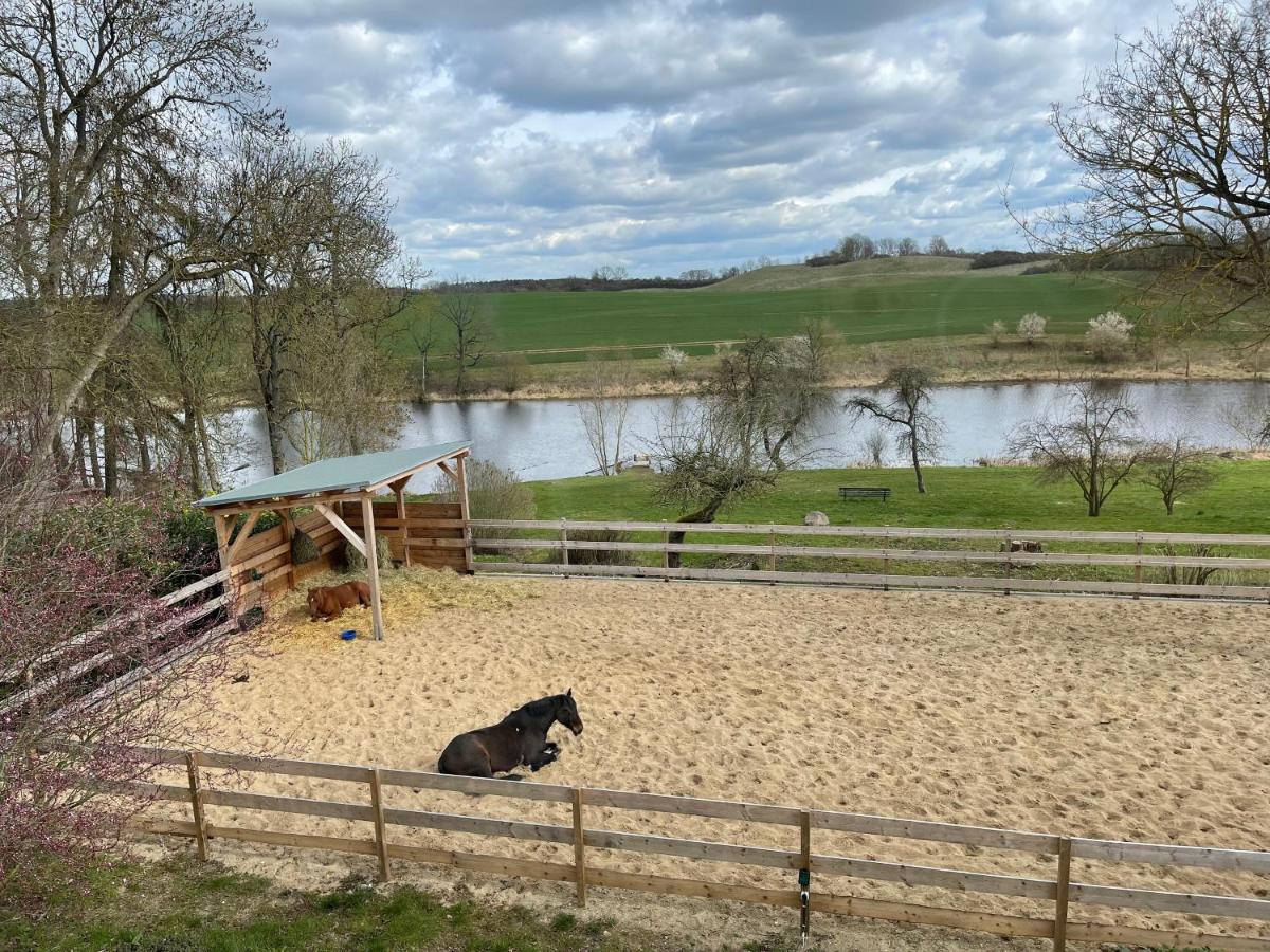 Ferienwohnung Mit Kamin Und Traumhafter Dachterrasse Mit Weitblick In Die Natur Neu Gaarz Kültér fotó